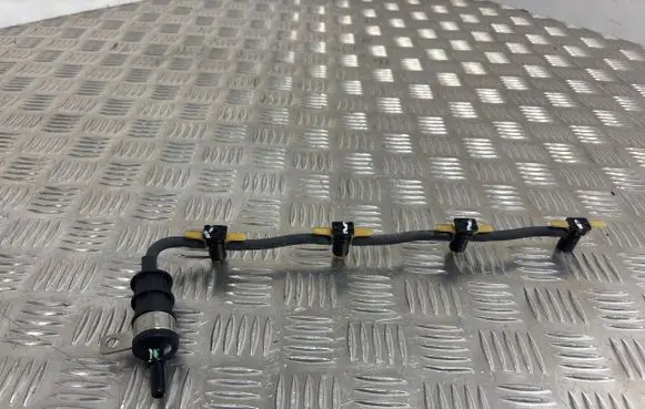 Fuel return line/hose