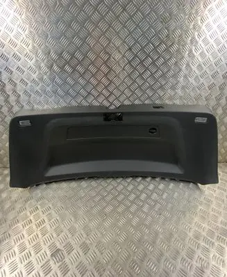 Audi Q7 4L Tailgate/boot cover trim set 4M8867973