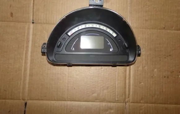 Citroen C3 Speedometer (instrument cluster) 9652008180