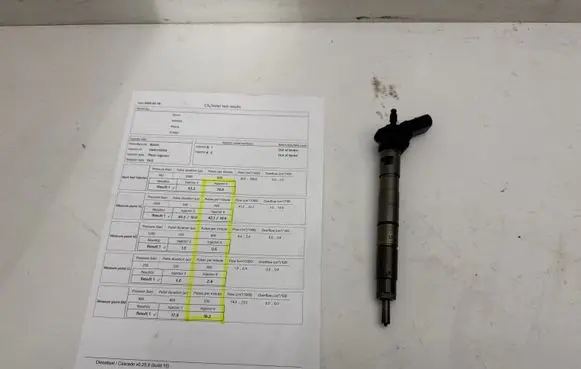 Audi A6 S6 C6 4F Fuel injector 059130277AJ