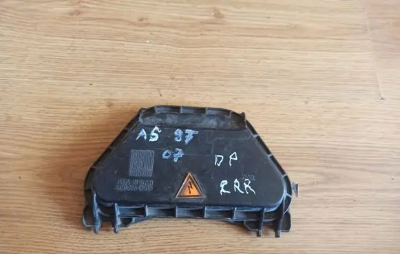 Audi A5 8T 8F Headlight/headlamp dust cover
