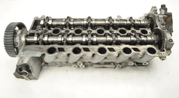 Volvo V60 Engine head 30777365013