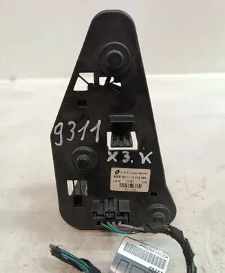 BMW X3 E83 Tail light bulb cover holder 63213418439