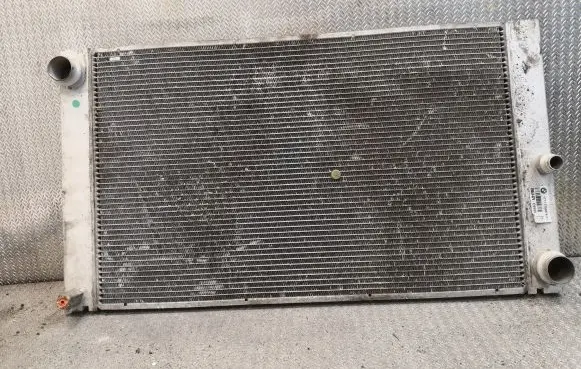 Coolant radiator