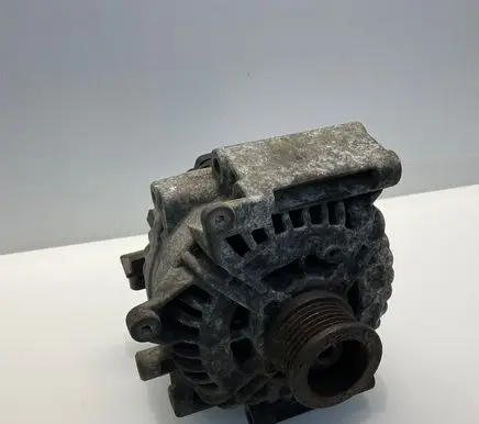 Mercedes-Benz E W211 Generator/alternator A0121549802 0121549802
