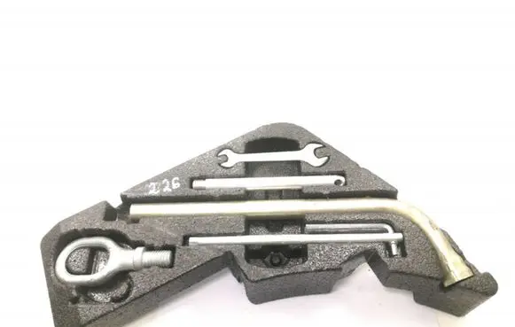 Audi Q7 4L Tool set 7L0012113