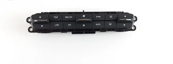 Maserati Levante Climate control unit 670123508 06701235080