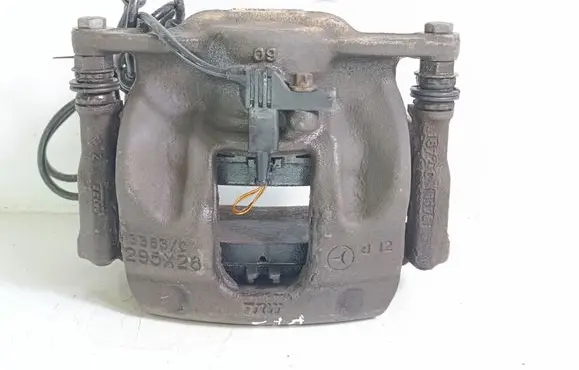 Mercedes-Benz B W246 W242 Front brake caliper A24638 295X28