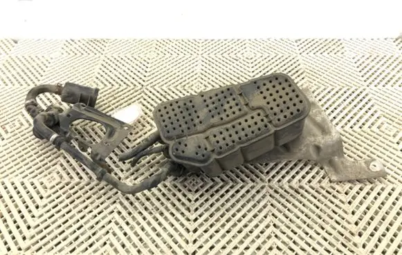 Audi A8 S8 D5 Active carbon filter fuel vapour canister 4N0201801D