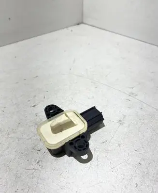 Volvo S60 Airbag deployment crash/impact sensor 30798030 181006303
