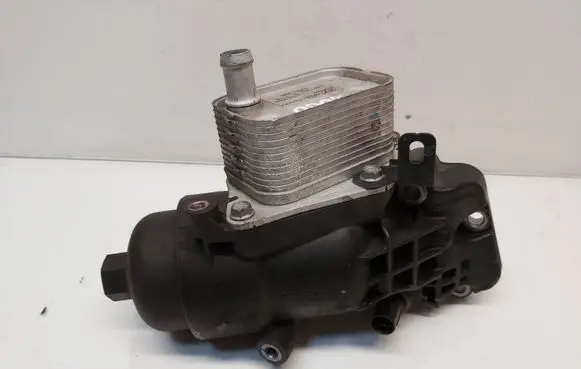 Hyundai i40 Oil filter mounting bracket 264102A300