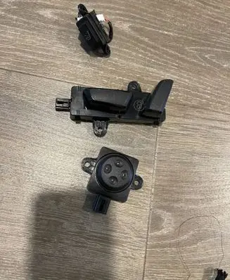 Nissan Qashqai Seat control module PA66GF33