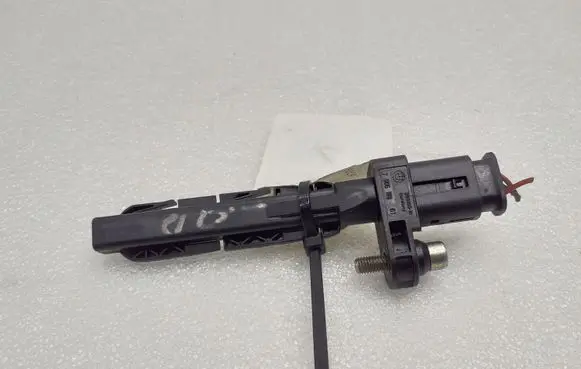 BMW 3 E90 E91 Crankshaft position sensor 7805188