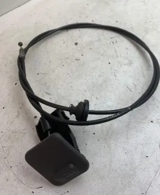 Volkswagen PASSAT B8 Engine bonnet/hood lock release cable 