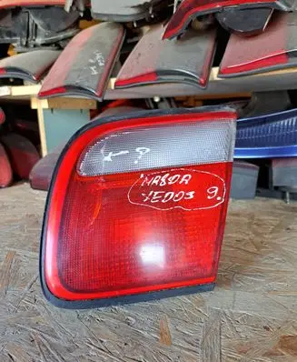 Mazda Xedos 9 Tailgate rear/tail lights 22661693