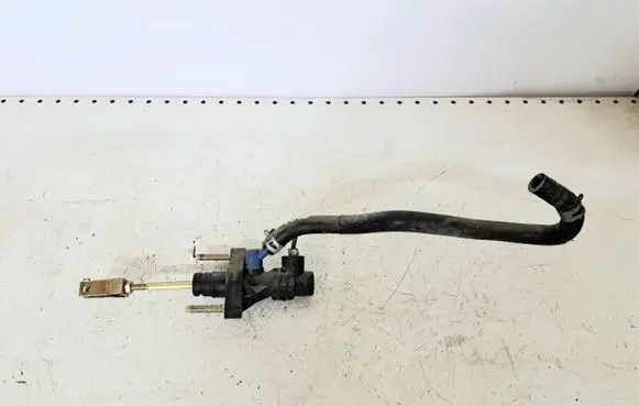 Toyota Corolla Verso AR10 Clutch master cylinder