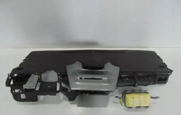 Toyota iQ Dashboard