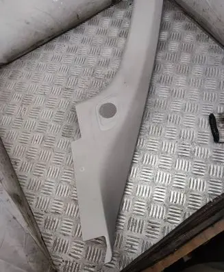Toyota Proace (D)pillar trim (top) 9808680477