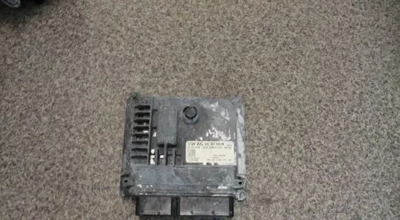 Volkswagen Transporter - Caravelle T5 Engine control unit/module 04L907445M
