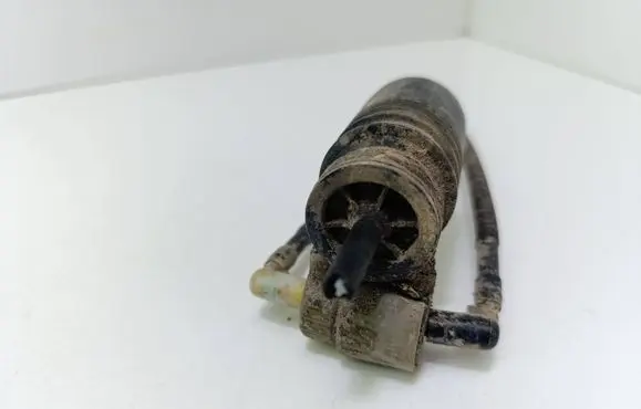 Volkswagen Sharan Windscreen/windshield washer pump 