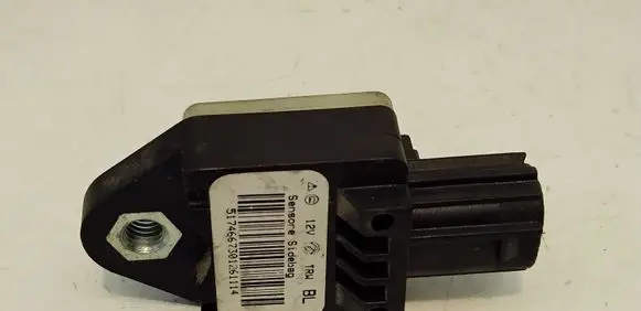 Fiat Croma Airbag deployment crash/impact sensor
