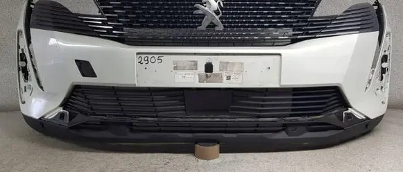 Peugeot 3008 II Front bumper 9836768377