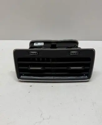 Rear air vent grill
