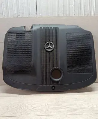 Mercedes-Benz E W212 Engine cover (trim) A6510102767