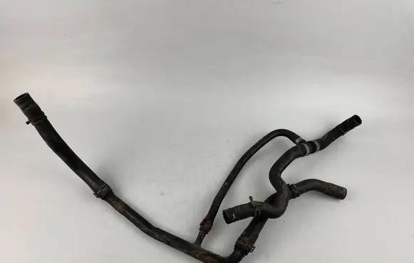 Jaguar XJ X350 Engine coolant pipe/hose 5W939M445AB 5W938C289AA
