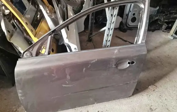 Volvo S80 Front door