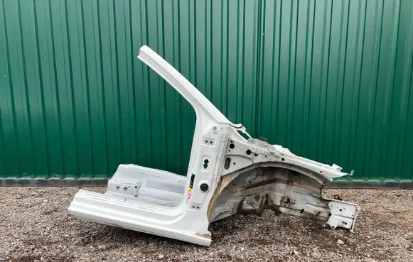Front quarter panel