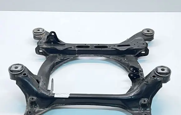 Volkswagen Touareg II Front subframe 7L0499030T