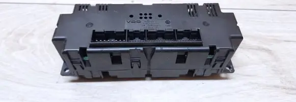 Volkswagen PASSAT B5.5 Climate control unit 3B1907044K 412206017001