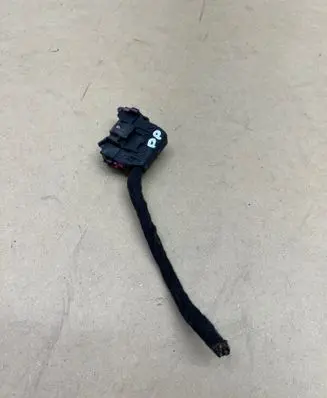 Audi A4 S4 B7 8E 8H Rear door wiring loom 8E0972701 PA66GF15