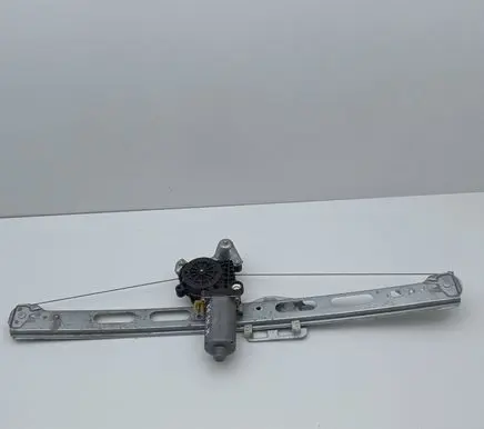 Mercedes-Benz A W168 Front door window regulator with motor 0130821672