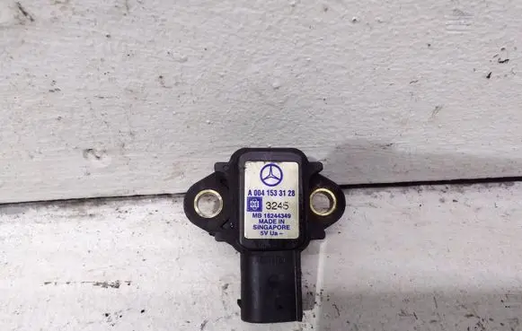 Mercedes-Benz S W220 Air pressure sensor A0041533128