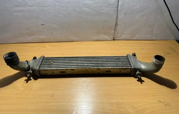 Mercedes-Benz SLK R170 Intercooler radiator 1705000200 EHR03565