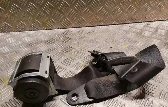 Mini One - Cooper Coupe R56 Front seatbelt 2751226