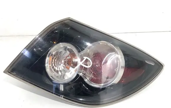 Mazda 3 I Rear/tail lights