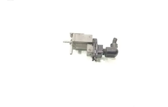Vacuum valve