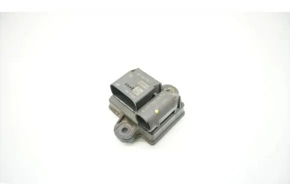 Mercedes-Benz E W212 Glow plug pre-heat relay A6519005502
