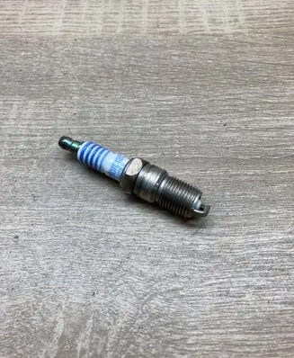 Peugeot 206+ Spark plug 22CM1