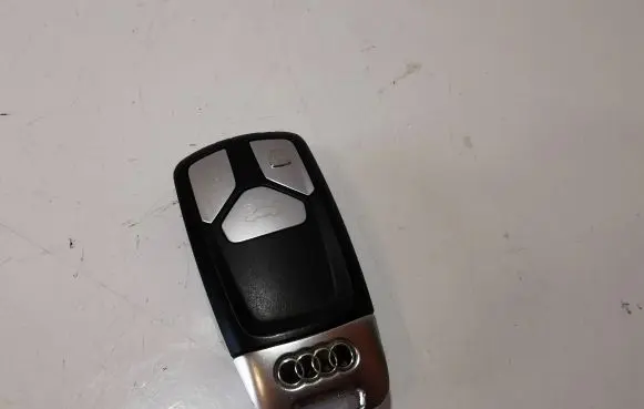 Ignition key/card