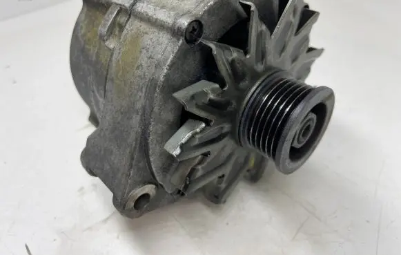 Mercedes-Benz SL R129 Generator/alternator 0081544202 0120468058 1197311041