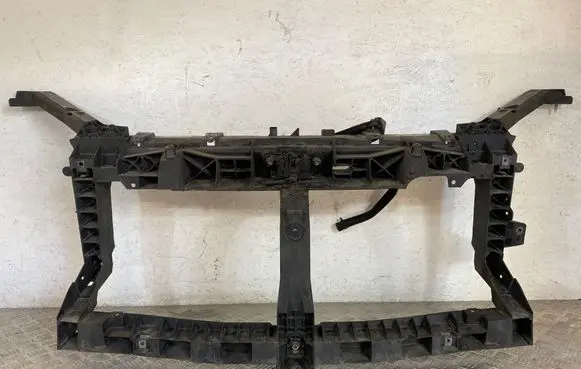 Opel Vivaro Radiator support slam panel 93868911