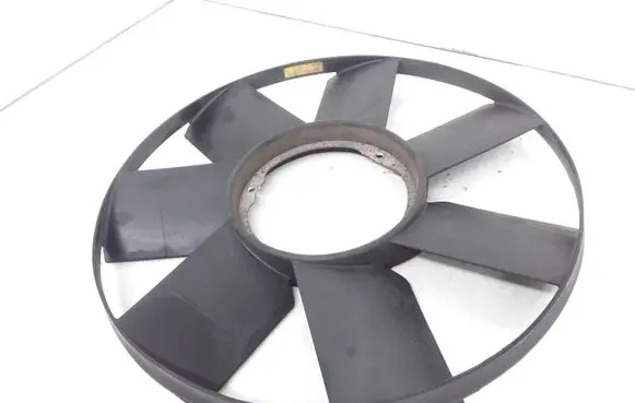 BMW X5 E53 Fan impeller 7789257 17417789257