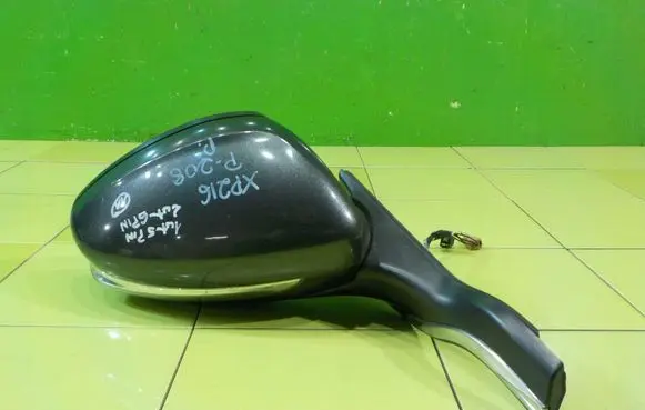 Peugeot 208 I Front door electric wing mirror PRAWE XP216