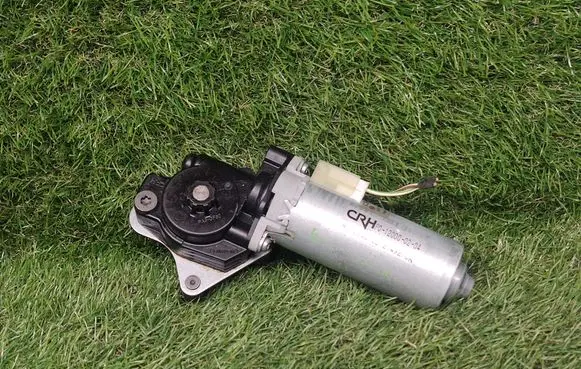 BMW 3 E92 E93 Seat adjustment motor 0130002631