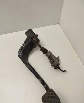 Audi A4 S4 B5 8D Clutch pedal 8D1721316A