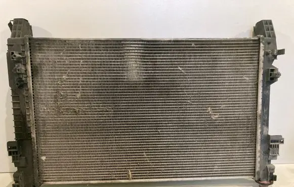 Mercedes-Benz A W169 Coolant radiator A1695001703 A1695001803